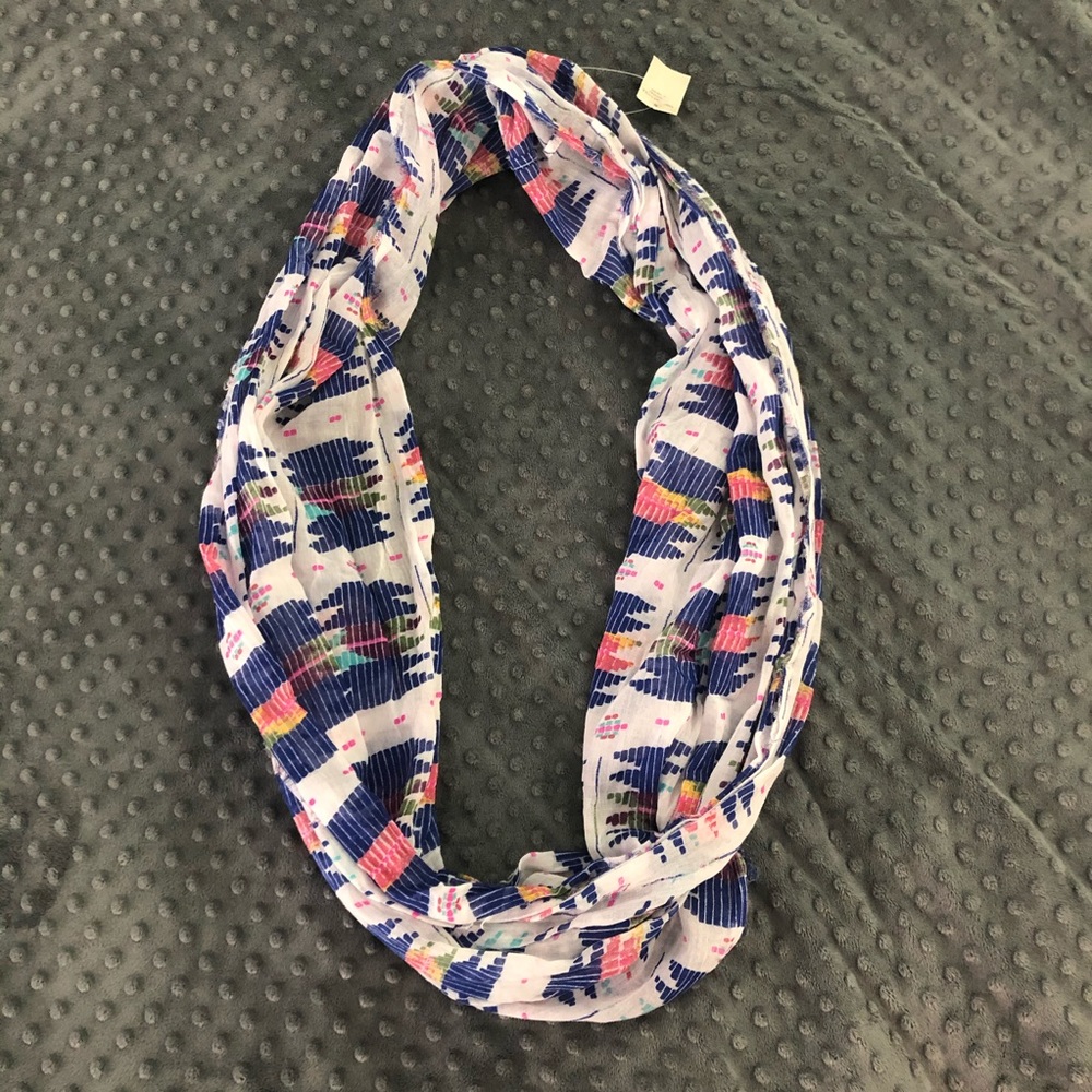 American Eagle Multi-Color Infinity Scarf